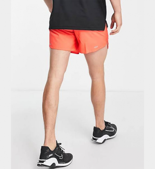 Nike Running Stride Dri-FIT 5 inch shorts in red - Image 2